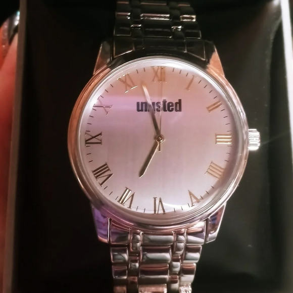 Unlisted watch Kenneth Cole production - Picture 1 of 2